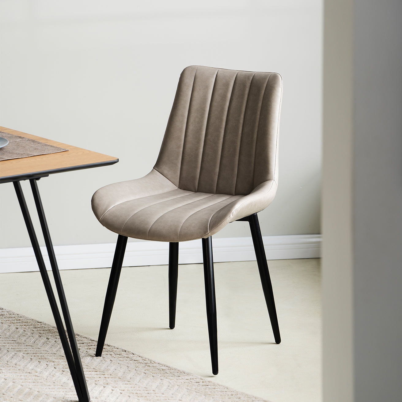 esszimmerstuhl beige,esszimmerstuhl grau,esszimmerstuhl leder,esszimmerstuhl schwarz,esszimmerstuhl 160 kg belastbar,esszimmerstuhl kunstleder,esszimmerstuhl modern,esszimmerstuhl braun,esszimmerstuhl taupe