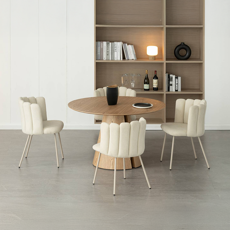 Isabeau Ronde Eettafel en 4 Grove Eetkamerstoelen [Eetkamerset]