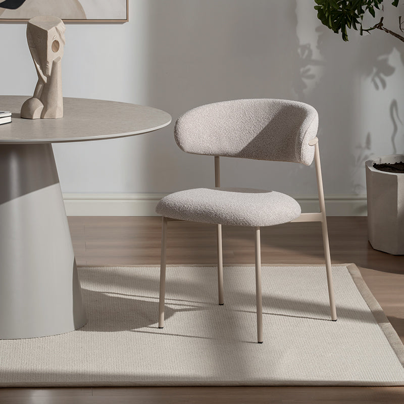 Ronde eettafel Elowen en 4 eetkamerstoelen Zahra [Eetset]