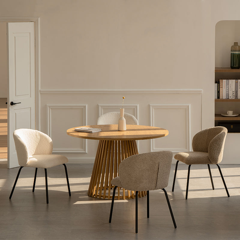 Veronica Ronde Eettafel en 4 Yasin Eetkamerstoelen [Eetkamerset]