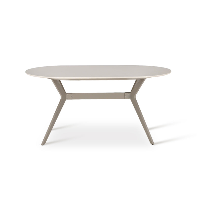 Ovale eettafel Judit en 4 eetkamerstoelen Zahra S